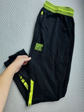 Superdry sport actiwear outwear running sweats sweatpants black neon green S/M